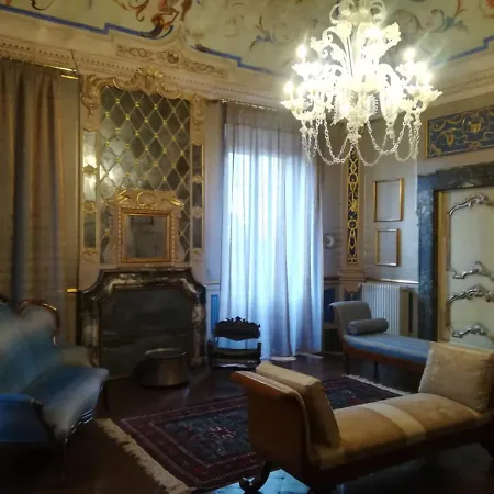 Boutique * Urbino