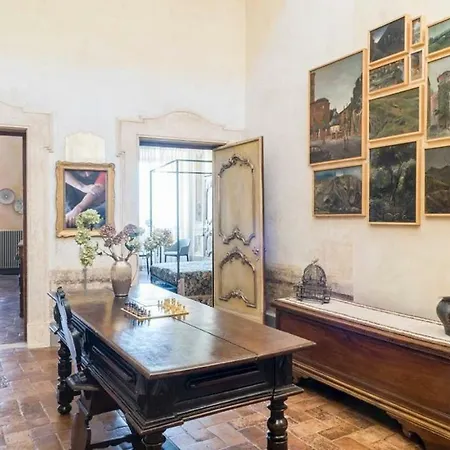 Boutique Urbino